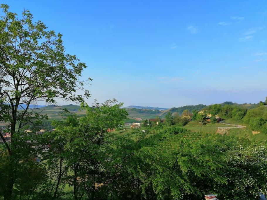 La Casa Rosa Apartment Piobesi d'Alba Luaran gambar