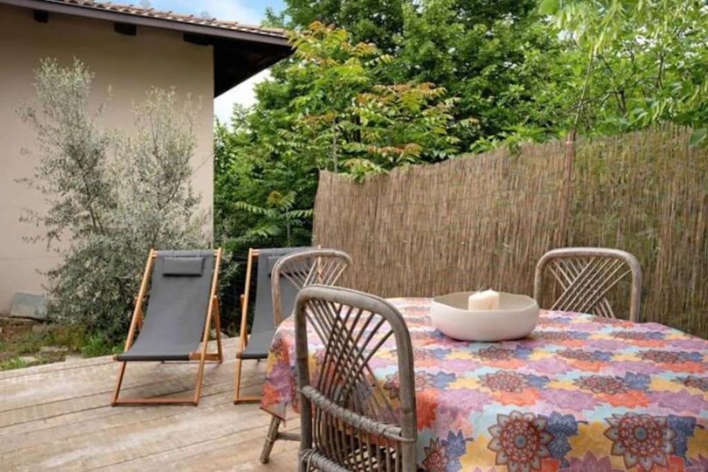 La Casa Rosa Apartment Piobesi d'Alba Luaran gambar
